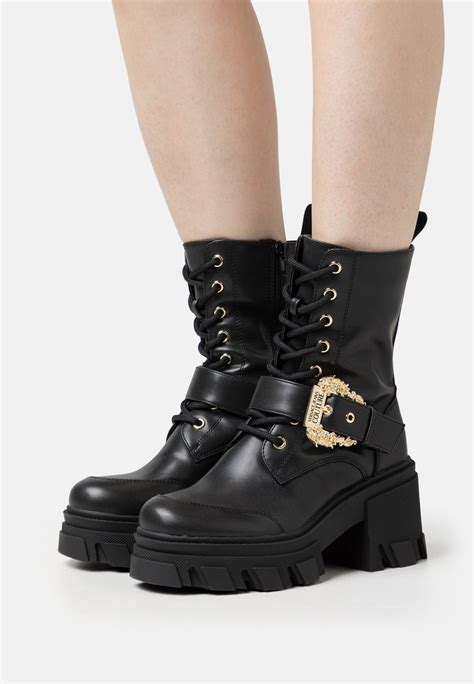 versace jeansvqbs12 lakeren veterboots|versace jeans couture women.